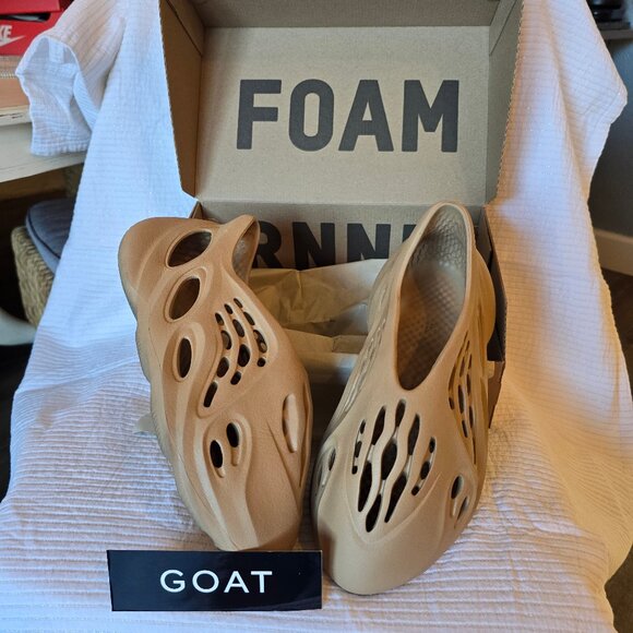 Adidas Foam RNNR Ochre main image 8